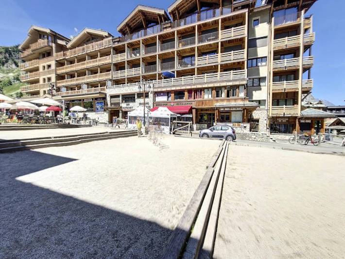 Gîte pour 4 personnes, avec balcon dans Office De Tourisme De Val D Isere - 2