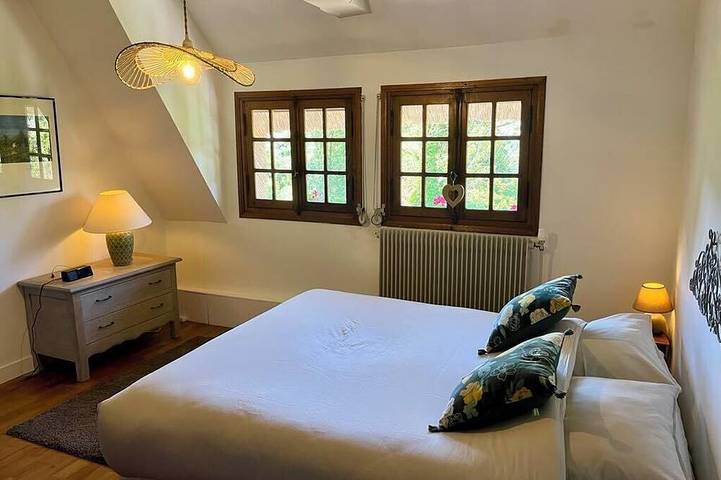 Gîte pour 8 personnes, avec sauna et jardin, animaux acceptés à Le Breuil-en-Auge - 2