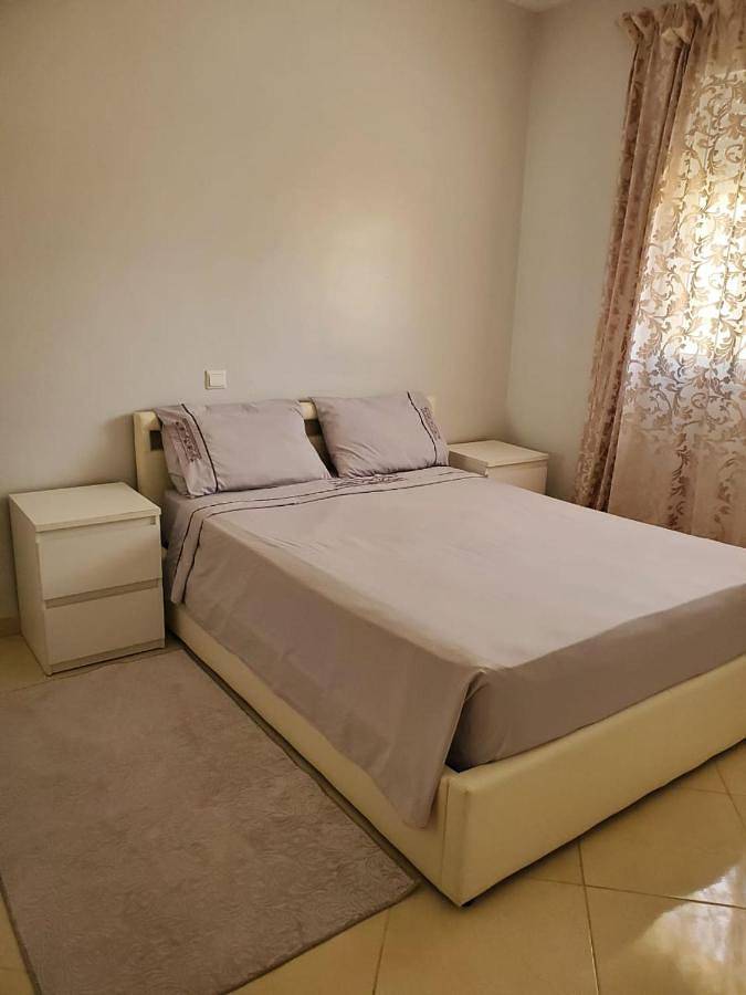 Gîte pour 5 personnes, avec jardin ainsi que terrasse et vue à Bédarrides - 3