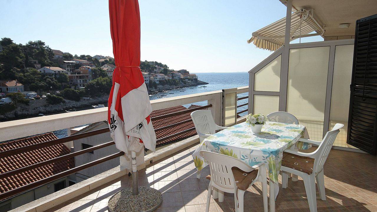 Ganze Ferienwohnung, Ferienwohnung für 5 Personen (51 m²) in Zavalatica in Čara, Korcula