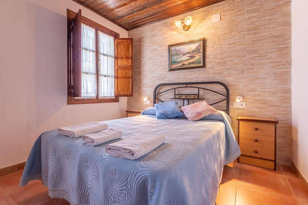 Busca la tranquilidad en una paraje natural en Casa Pepita in Cacín, Provincia de Granada