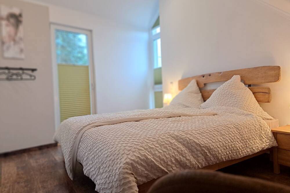 Neu! Ferienhaus in der Südeifel -5 Gehminuten Dinopark-Wandern-Echternach 4km in Ernzen, Eifelkreis Bitburg-Prüm