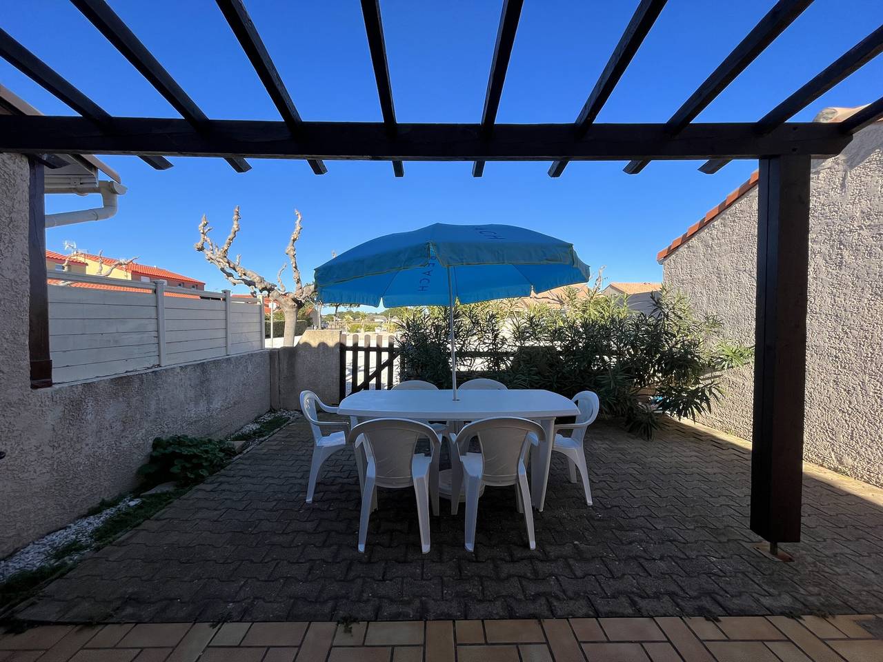 T2 Mezzanine Villa für 4P mit Parkplatz am Teich, 2,5 km vom Meer entfernt in Le Barcarès, Côte d'Améthyste