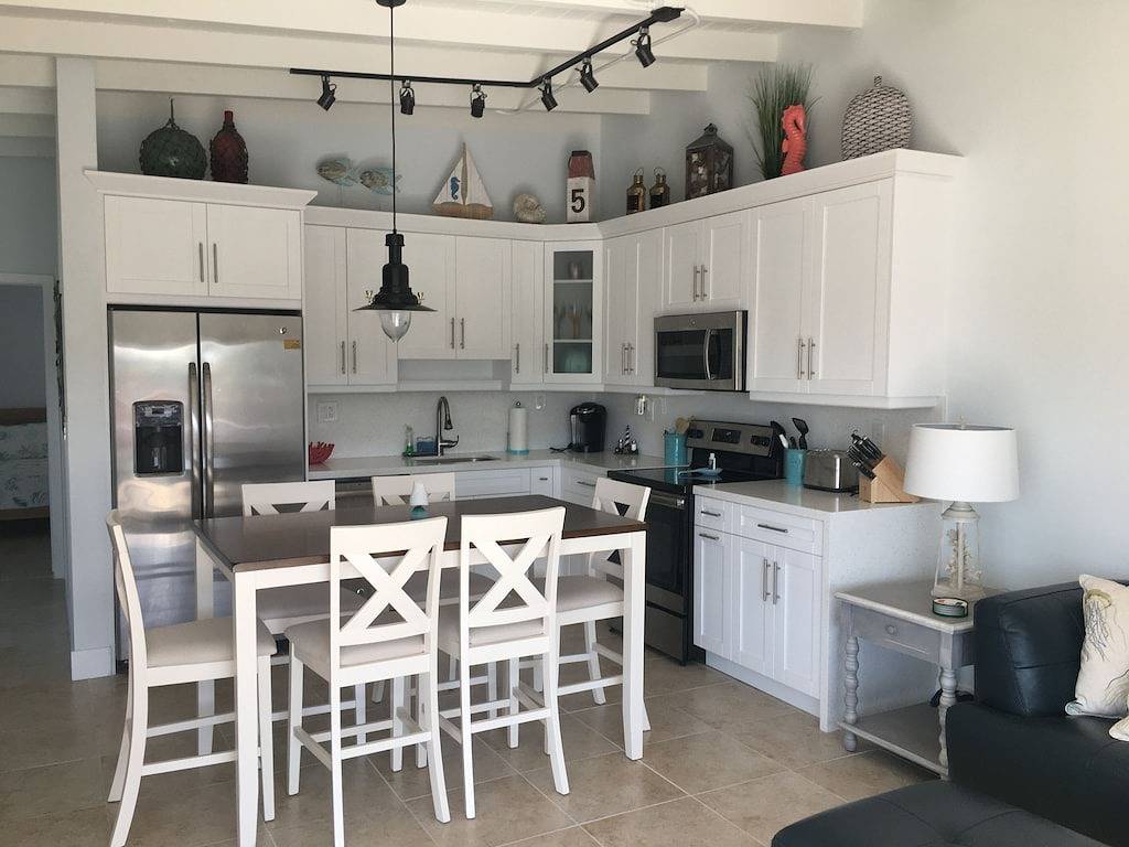 Charming Half Duplex in Sombrero Beach, Marathon