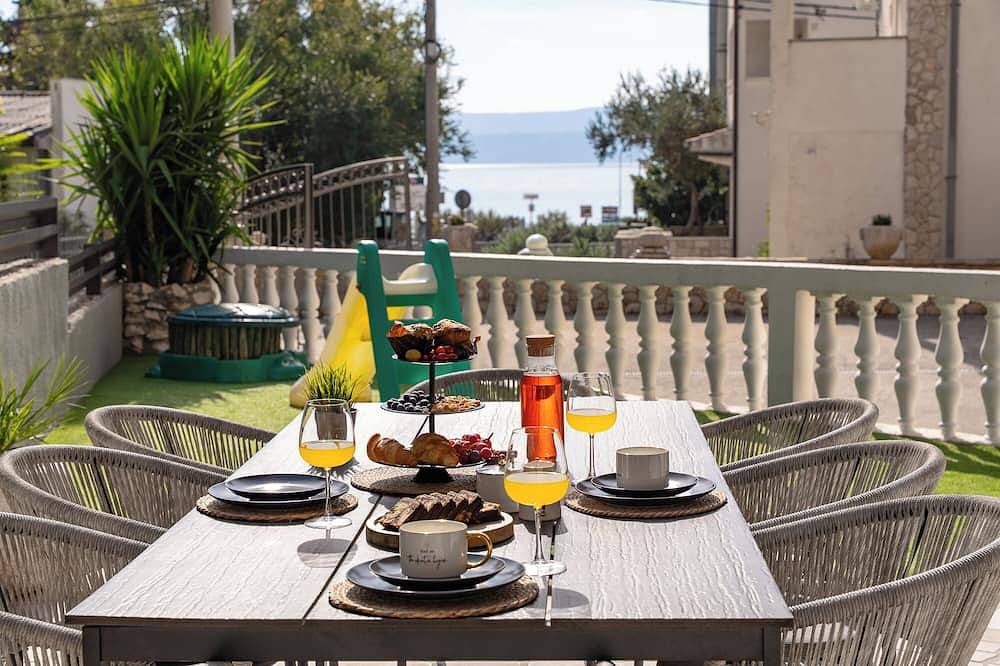 Appartamento vacanze a Duće a partire da 141€ a notte