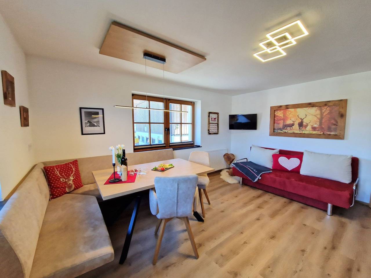 Ganze Wohnung, Almluft in Tuxer Alpen, Weerberg