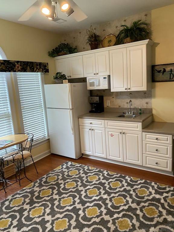 Vacation rental for 6 people, with pool and yard as well as balcony in Sunset Beach (NC)
