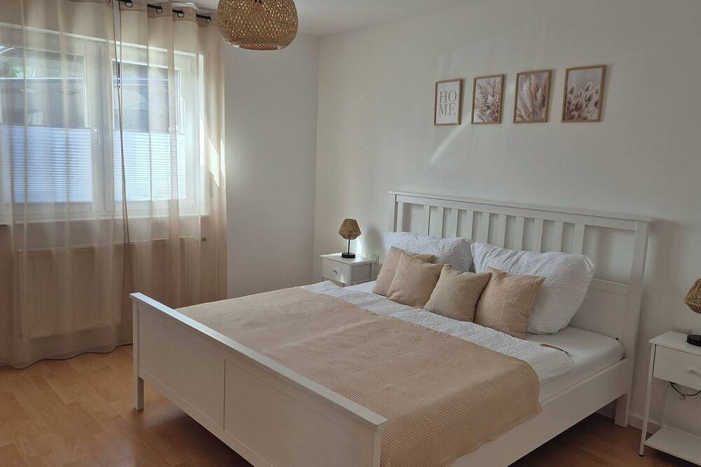 Ganze Wohnung, Ferienwohnung Au in Bitburg, Eifelkreis Bitburg-Prüm