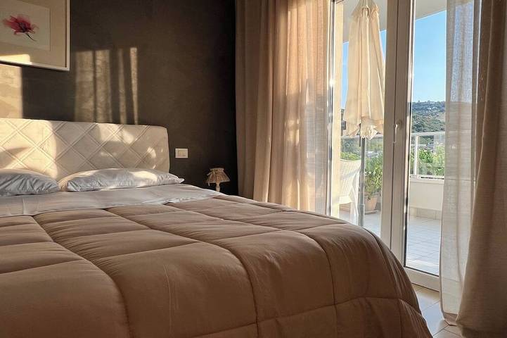 Entire apartment, Roseto Marina Vistamonte in Roseto degli Abruzzi, Adriatic Coast Abruzzo
