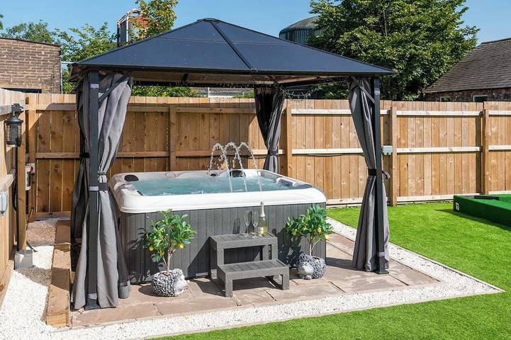 Gîte pour 8 personnes, avec jacuzzi et jardin - 1
