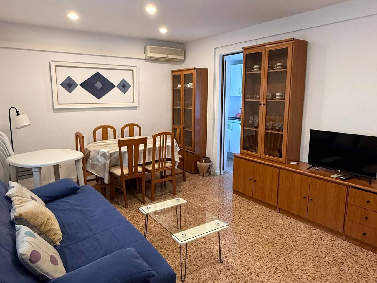 Appartement de vacances entier, 111-Cibeles. Appartement spacieux à seulement 300m de la plage avec garage in Salou, Costa Dorada