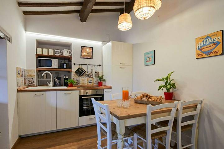 Ganze Wohnung, FeWo mit Terrasse und Blick ins Grüne in Gubbio, Umbrien