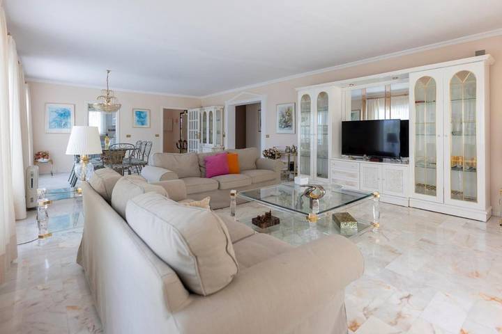 Casa rural para 10 personas, con Balcón y Terraza además de Jardín y Piscina en La Orotava - 4