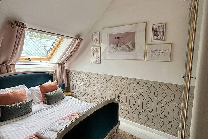 Gîte pour 4 personnes, avec piscine et terrasse, animaux acceptés à Hénansal - 2