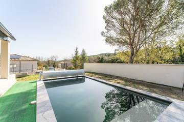 Villa pour 10 Personnes dans Mondragon, Provence, Photo 3