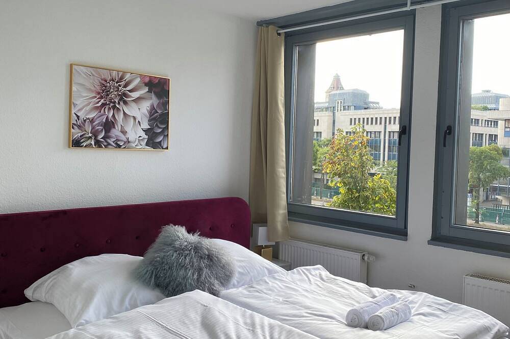Ganze Wohnung, Modern & Zentral in der Cityi 8 Gäste I Küche I Waschmaschine I Balkon in Stuttgart-Mitte, Stuttgart