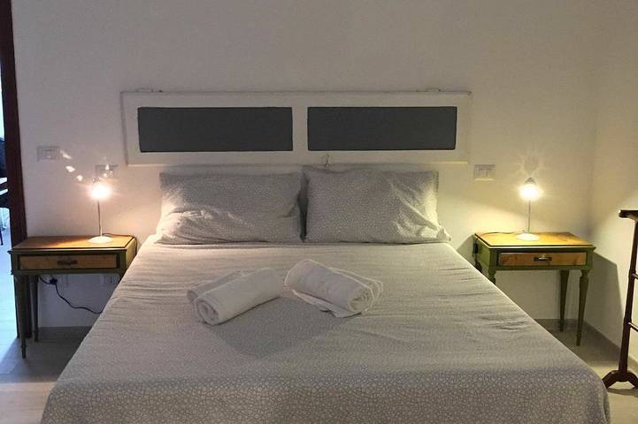 Entire apartment, Nice apartment for 4 people with Wifi, A/C, Tv, patio and panoramic view in Todi, Perugia Province