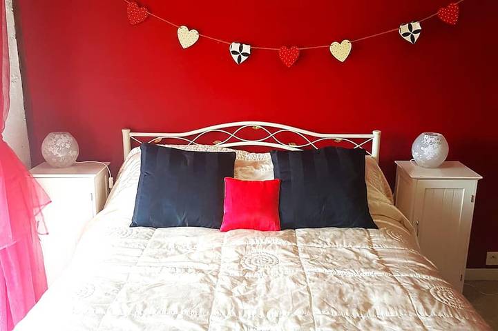 Gîte pour 6 personnes, avec piscine et jardin, animaux acceptés dans Mareuil en Périgord - 2