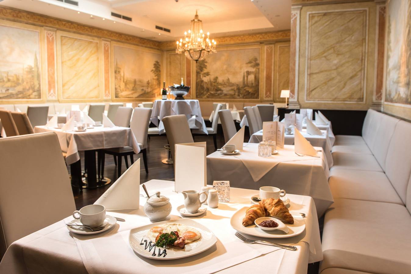 Hotel "Goldener Löwe" - Juniorsuite in Meißen, Meißen Region