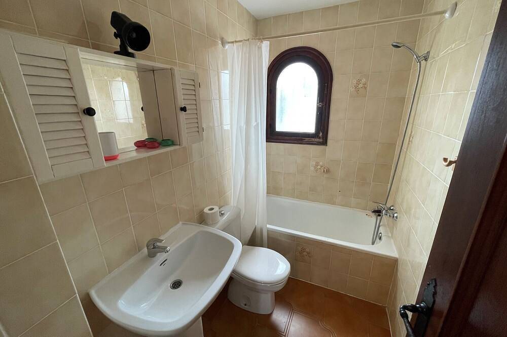 Entire apartment, Beautiful townhouse, comfortable and exterior, overlooking the garden. in La Sella, Pedreguer