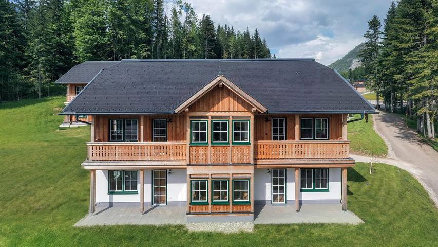 Ferienwohnung für 7 Personen, mit Garten und Pool sowie Sauna in Grundlsee