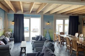 Gîte pour 10 personnes, avec jardin et balcon dans Boskoop