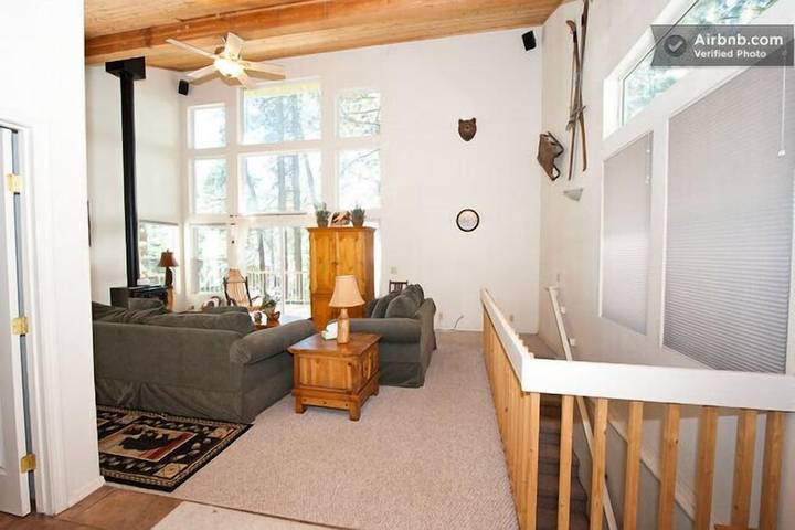 Vacation house for 8 people, with balcony in Donner Lake