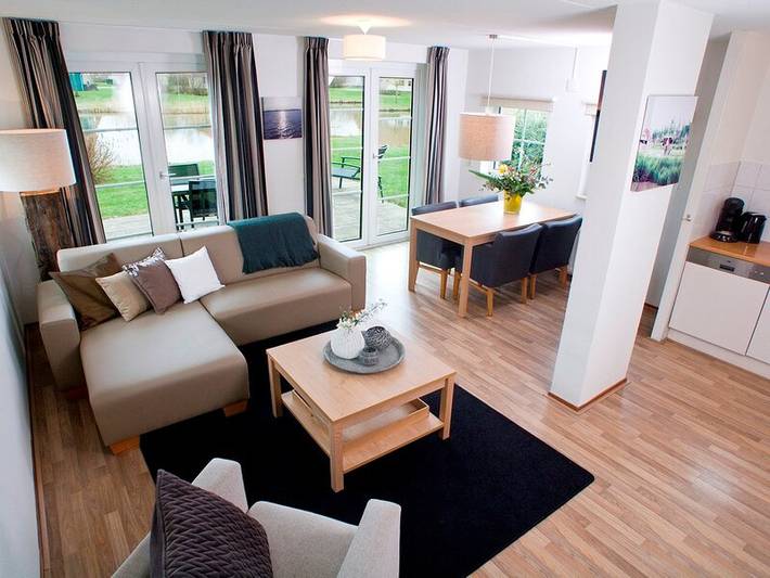 Lodge voor 4 personen, with sauna and zwembad as well as whirlpool and tuin, met huisdier in Drenthe