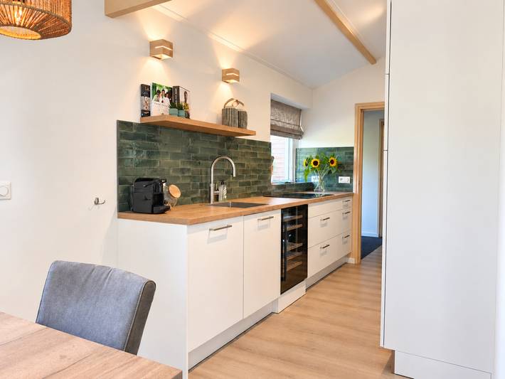 Ferienhausbungalow für 6 Personen mit Strandkabine am Fuße der Dünen in Westkapelle in Westkapelle, Walcheren