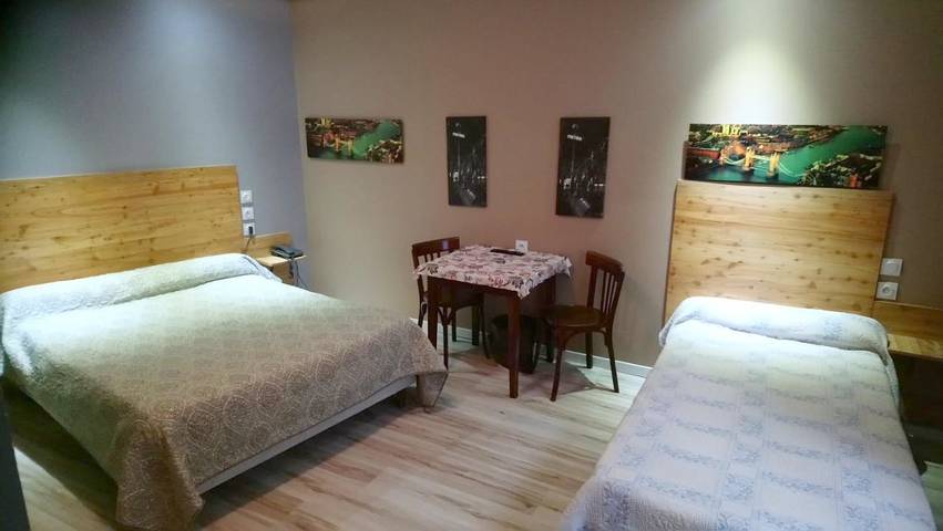 Hotel para 1 personas - 1