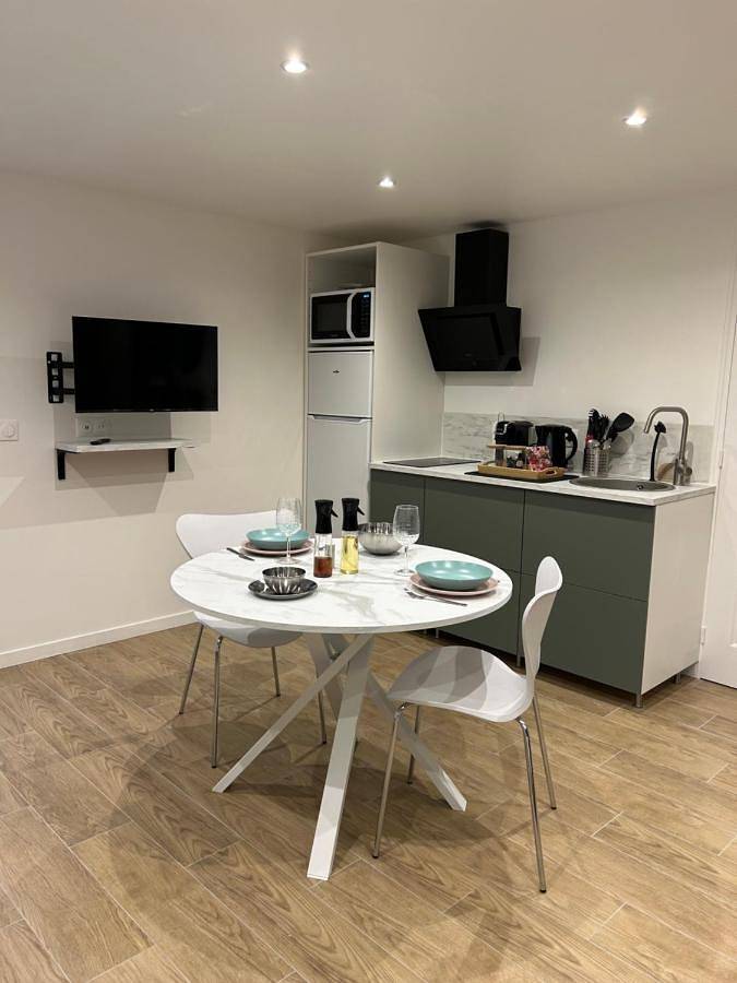 Appartement entier, Studio chic et cocon proche de Disney in Lagny-sur-Marne, Seine-et-Marne