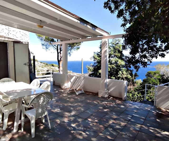 Casa vacanza per 4 persone, con Balcone e Giardino a Corsano