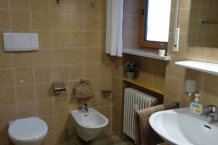 Ferienwohnung für 6 Personen, mit Balkon und Garten in Hafling - 3