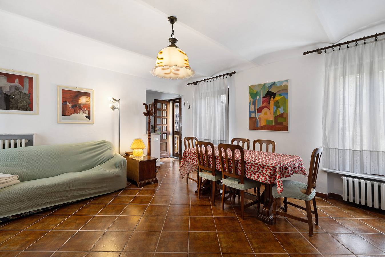 Ferienhaus 'Dello Zio Birba' mit Balkon und Wi-Fi in Portacomaro, Asti Provinz