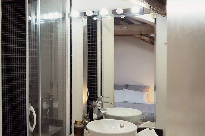 Location de vacances pour 7 personnes, avec piscine à Massiac - 4