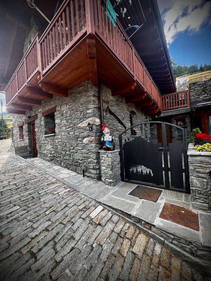 Gîte pour 4 personnes, avec terrasse à Comune di Saint-Rhémy-en-Bosses