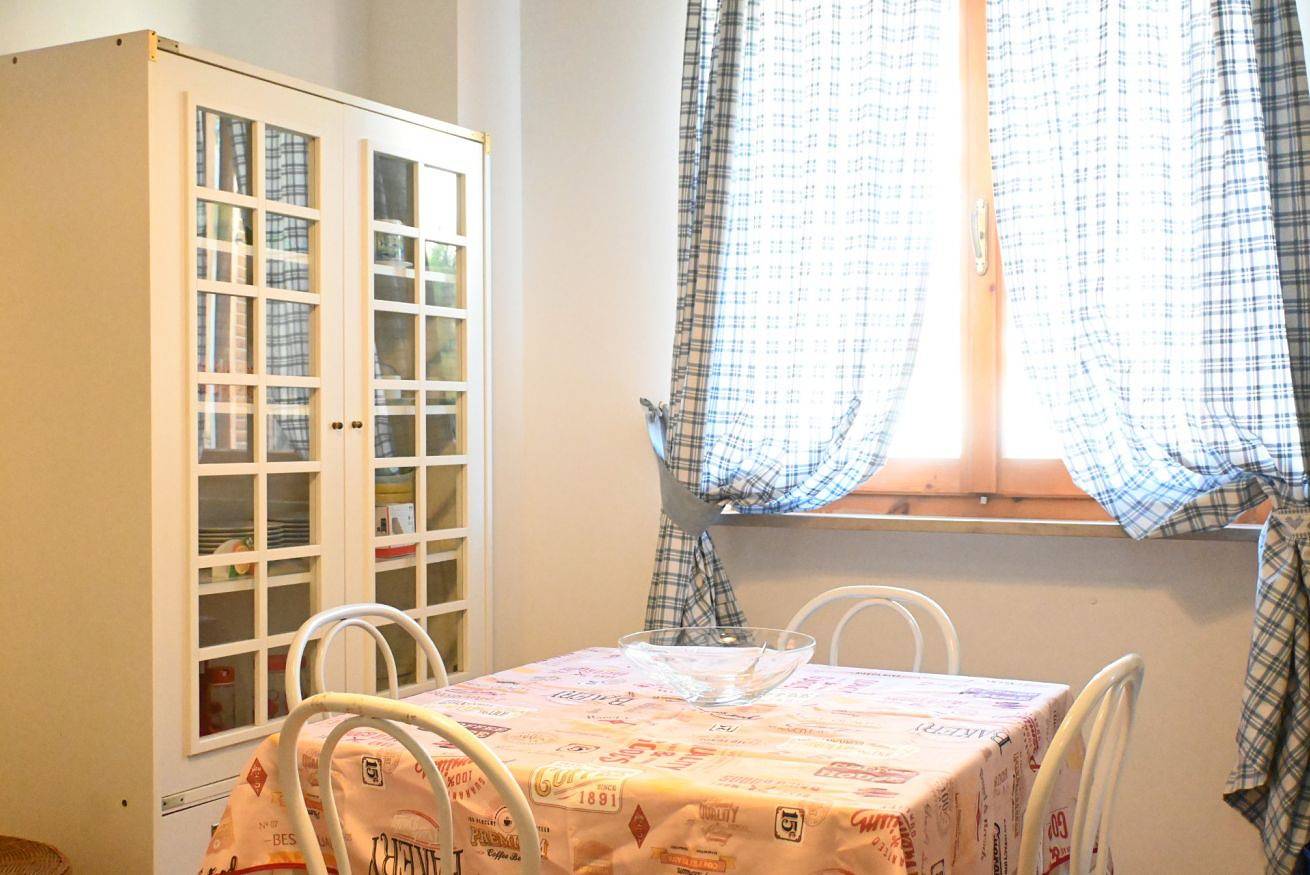 Appartement entier, N040 - Numana, three-room apartment a stone's throw from the center in Numana, Riviera del Conero