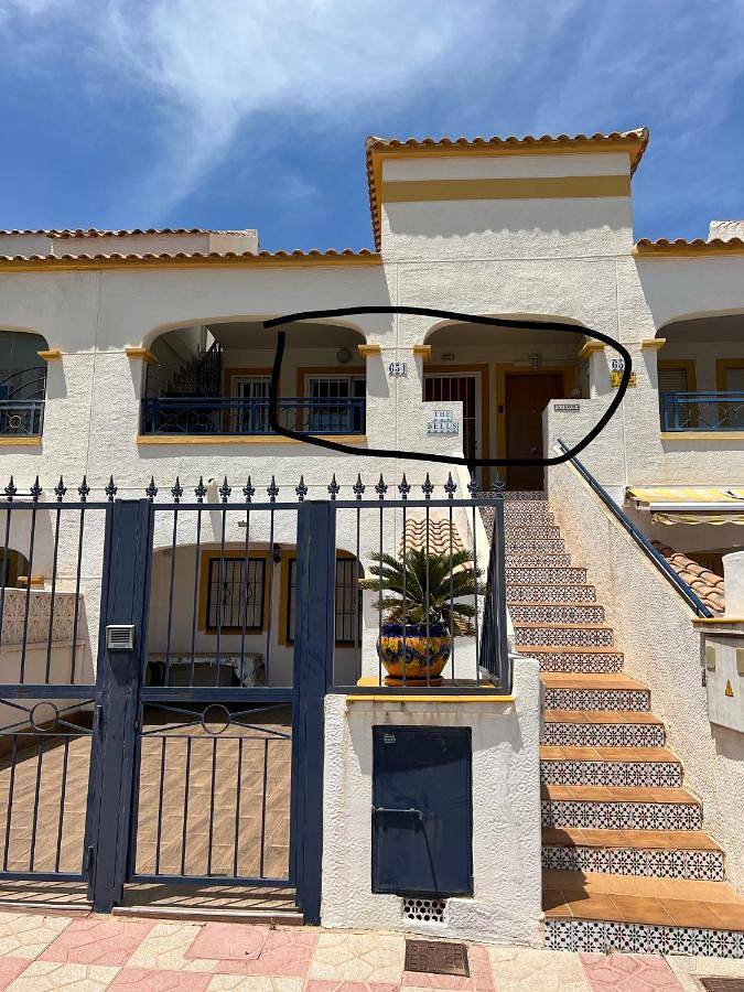 Apartamento inteiro, Top-floor apartment with 65 m2 sun terrace, renovated kitchen and bathroom in Monte Faro, Costa Blanca