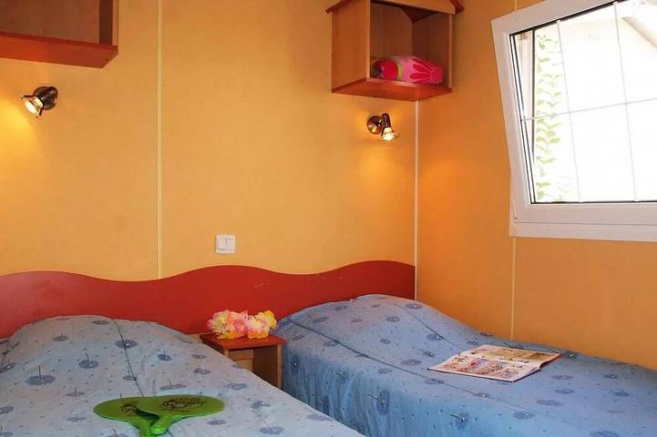 Mobil home pour 8 personnes à Saint-Auban - 3