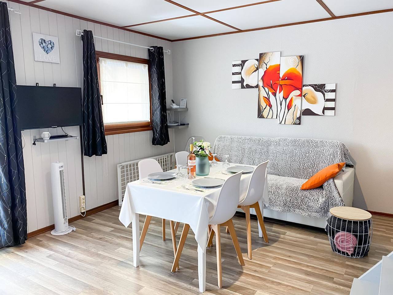 Cozy beach House in Les Tamaris in Portiragnes Plage, Portiragnes