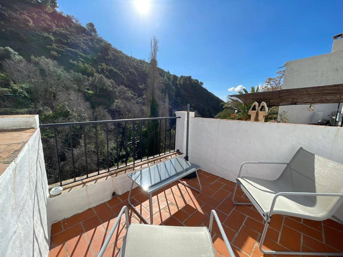 Apartamento entero, One-Bedroom Apartment in Salares, Cordillera Penibética