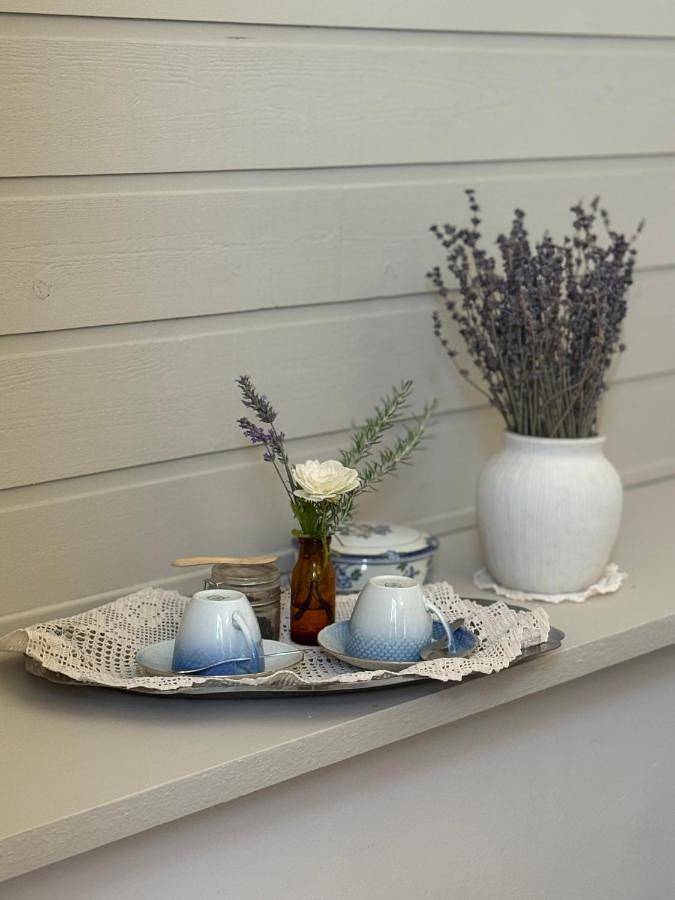 Location de vacances pour 4 personnes, avec Balcon et Terrasse ainsi que Jardin et Piscine à Verzeille - 2