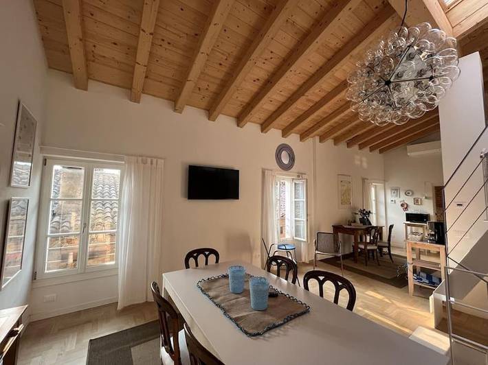 Ferienhaus für 7 Personen, mit Seeblick am Gardasee
