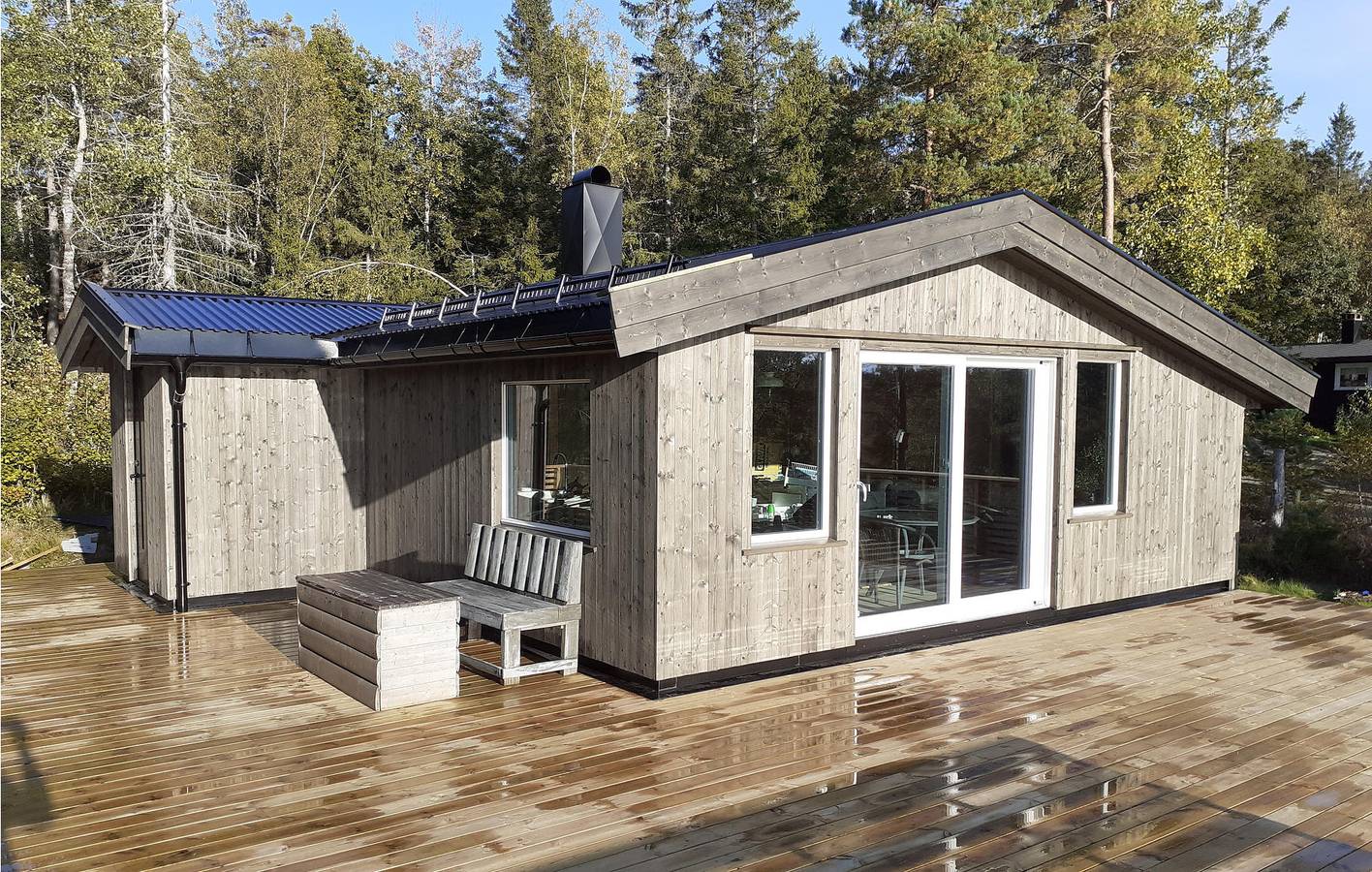 Holiday home for 5 people with garden in Birkenes