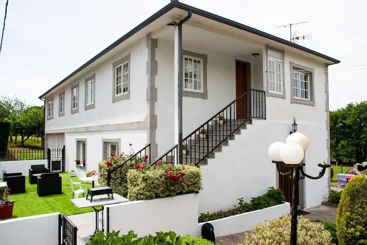 Maison de vacances pour 10 personnes, avec terrasse ainsi que vue et jardin - 1