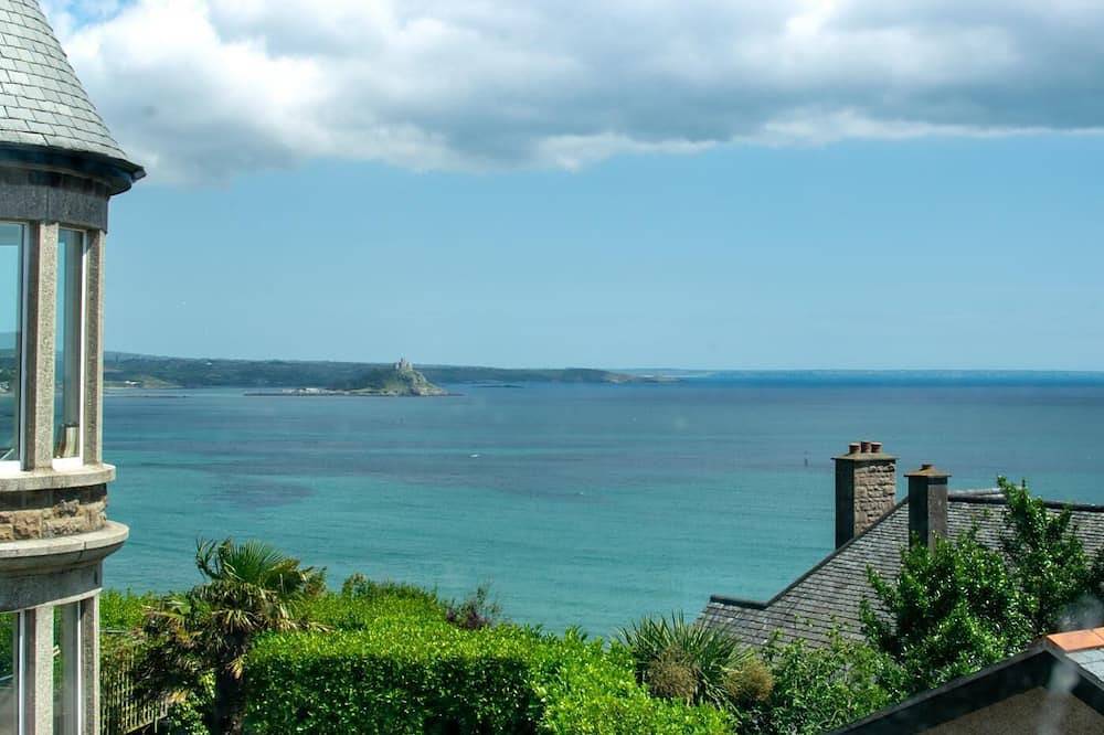 2 Bed in Penzance (oc-trevid) in Penzance, Cornwall