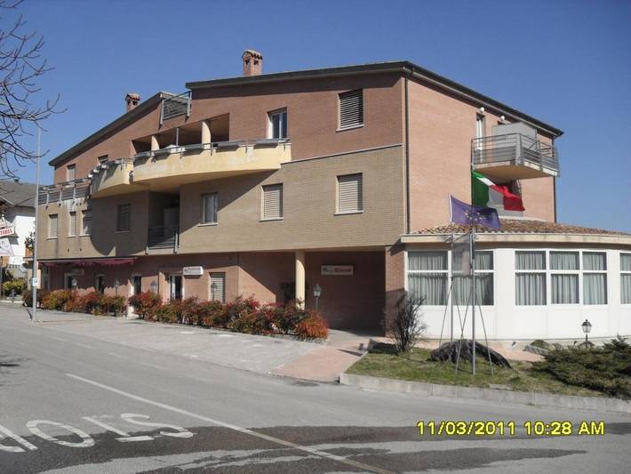 Appartamento per 4 persone, con Balcone e Terrazza nonché Giardino a Cagli