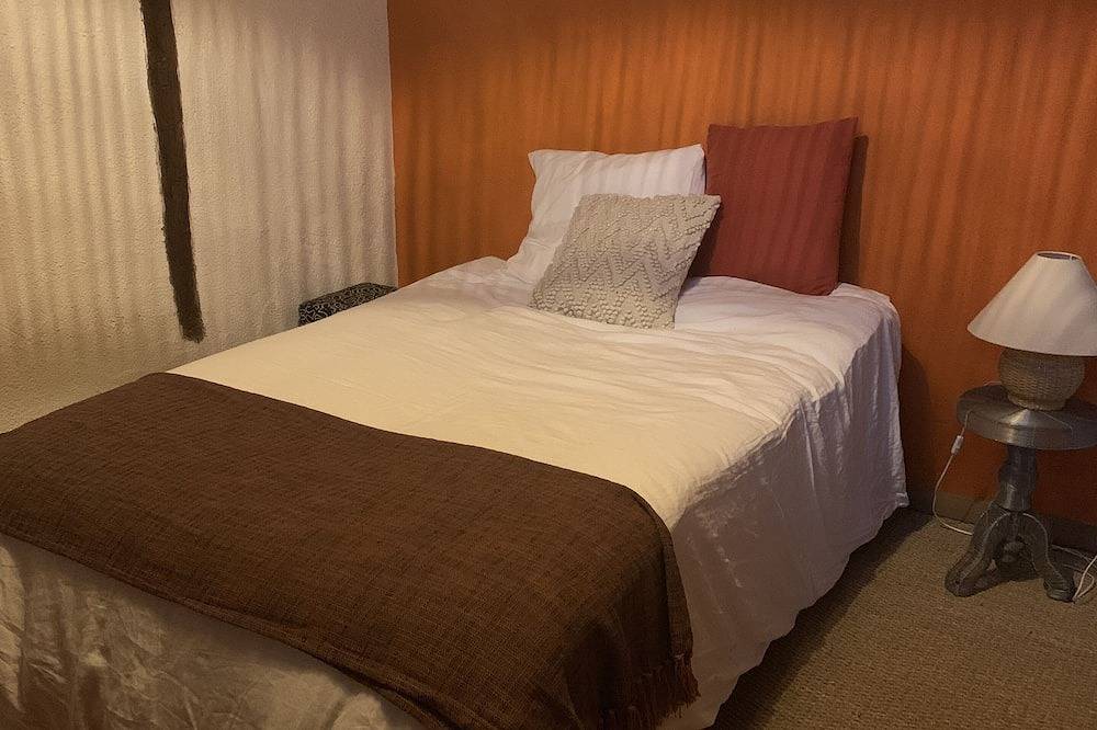 Maison de famille près de Villeneuve-sur-Yonne in Chaumot, Yonne