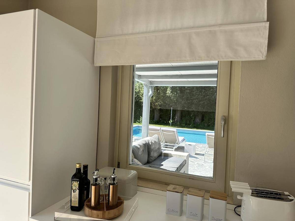 Villa in Desenzano del Garda, Prealpi Gardesane