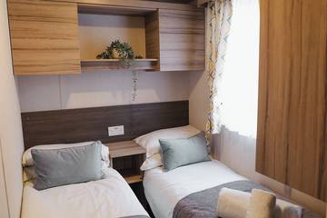 Caravan for 5 People in Cumbria, North West England, Photo 4